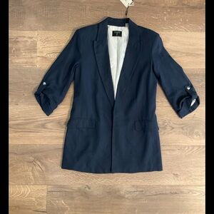 Tahari navy linen blend, 3/4 sleeve blazer, XS, NWT!